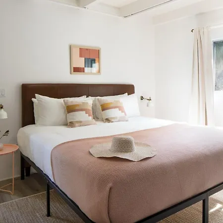 The Wesley Hotel By Avantstay Retro Spacious W Bbq Pool Spa Palm Springs Exterior photo