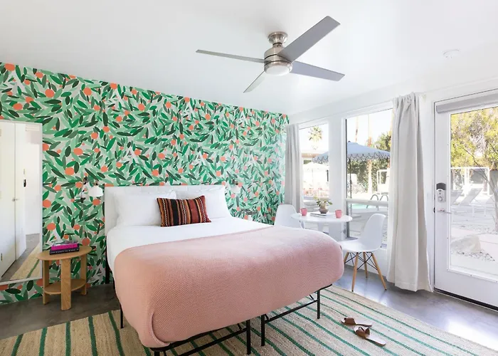 The Wesley Hotel By Avantstay Retro Spacious W Bbq Pool Spa