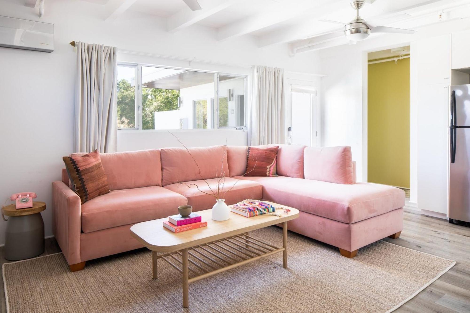 The Wesley By Avantstay Retro Spacious W Bbq Pool Hotel 4*
