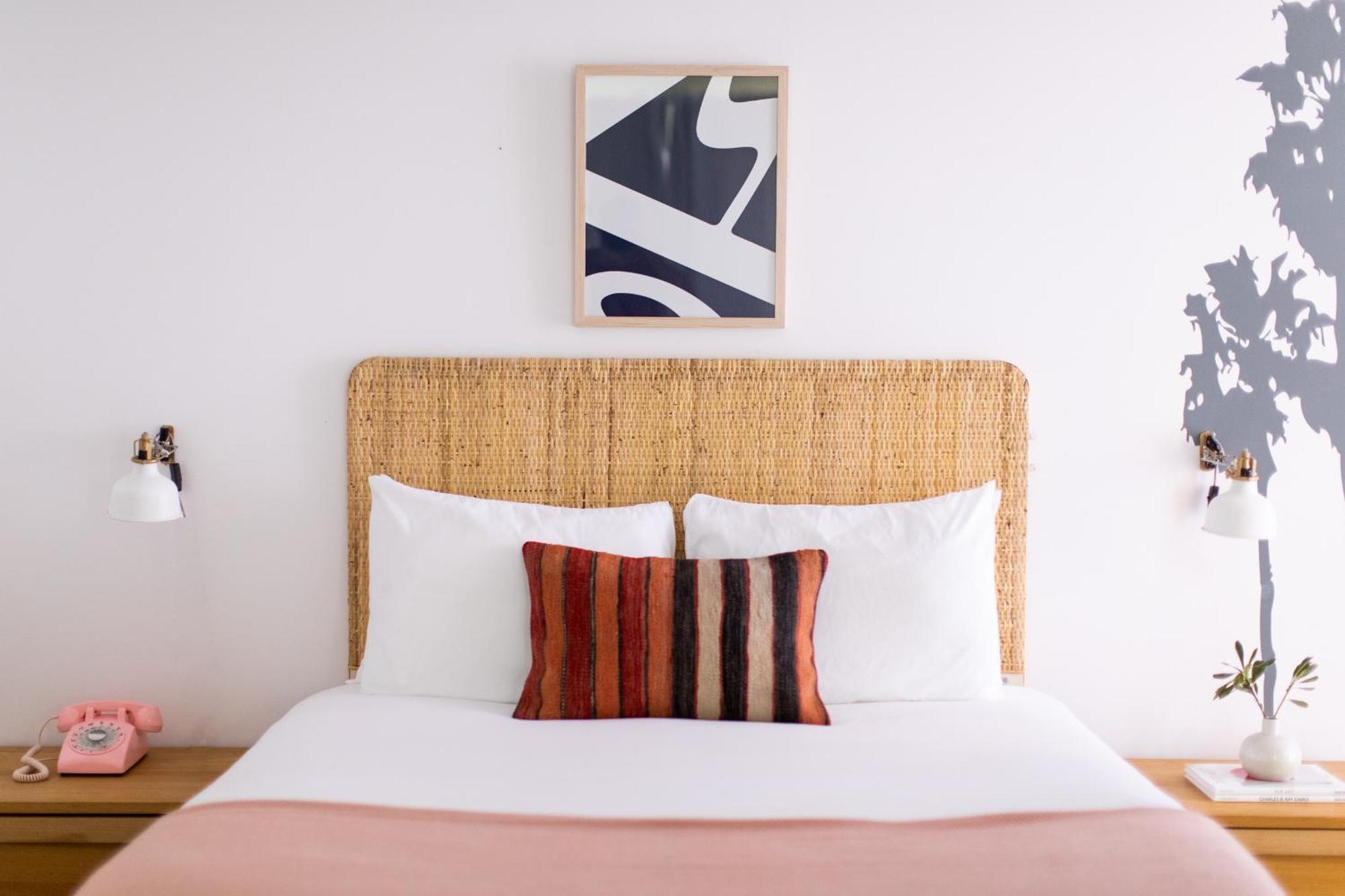 The Wesley Hotel By Avantstay Retro Spacious W Bbq Pool Spa