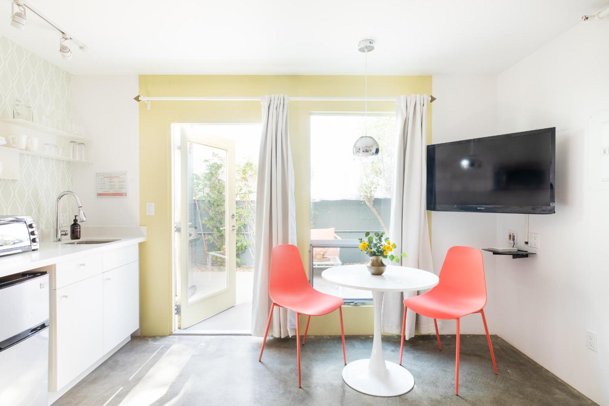 Hotel The Wesley Hotel By Avantstay Retro Spacious W Bbq Pool Spa Palm Springs